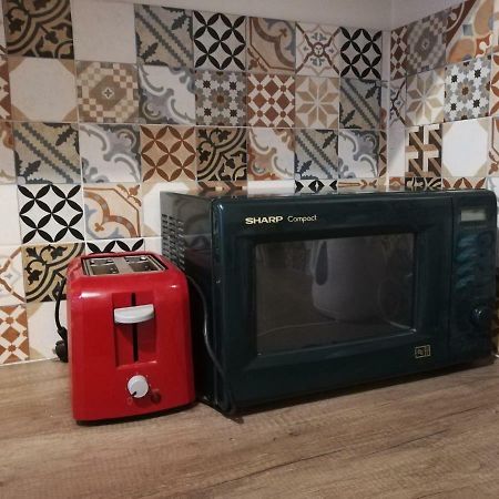 2 Room Apartment In Embasy Area Riga Extérieur photo