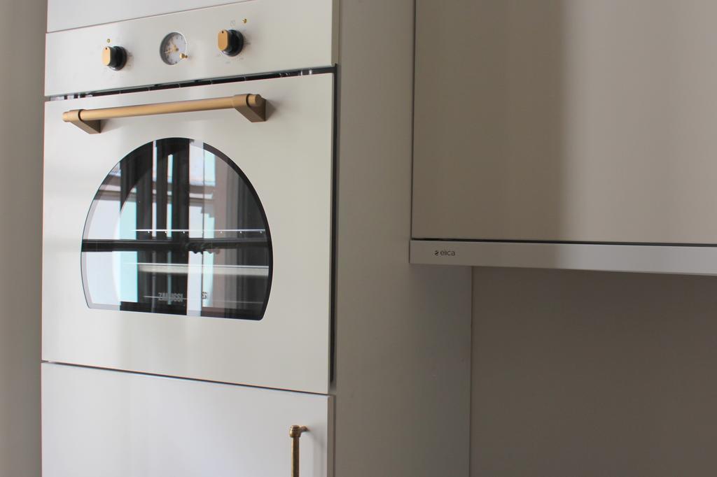 2 Room Apartment In Embasy Area Riga Extérieur photo