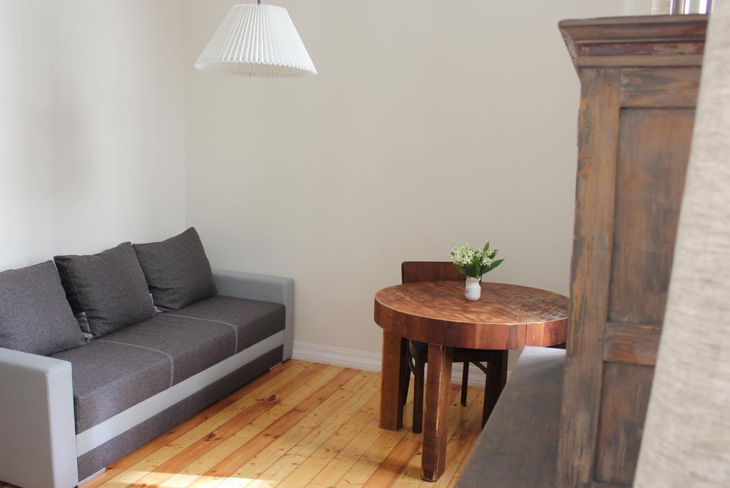 2 Room Apartment In Embasy Area Riga Extérieur photo